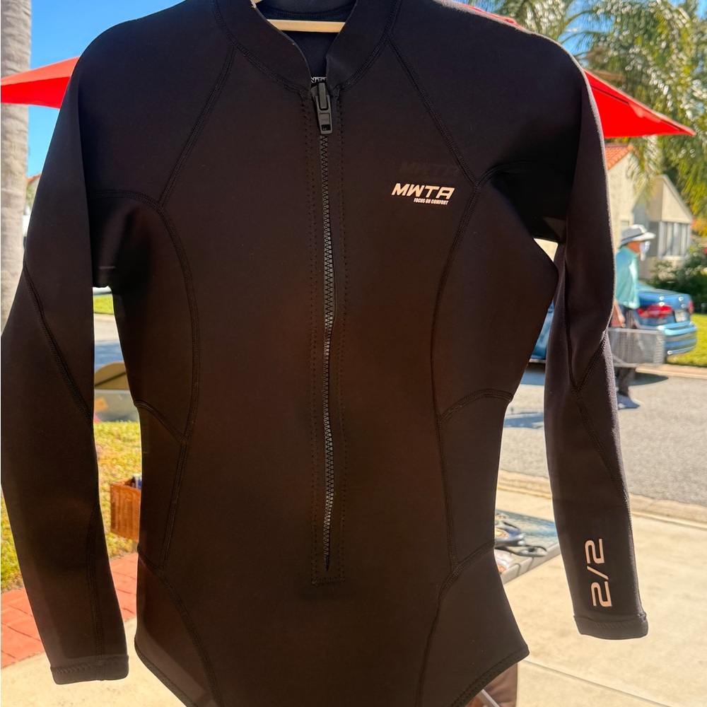 MWTA Black Wetsuit